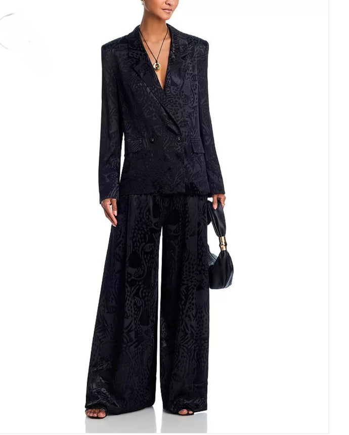 FARM Rio - Leopard Jacquard Blazer in Black