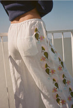 Load image into Gallery viewer, Ciao Luca Ermmano White Embroidered Linen Pant