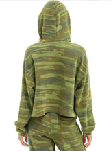 Load image into Gallery viewer, Aviator Nation 5 STRIPE RELAXED CROPPED PULLOVER HOODIE - CAMO // LIME // AQUA