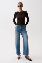 Load image into Gallery viewer, PISTOLA LEXI MID RISE BOWED STRAIGHT - STAR STUDDED