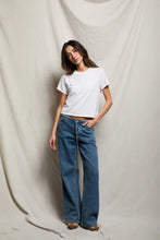 Load image into Gallery viewer, PerfectWhiteTee springsteen
ringspun cotton tee