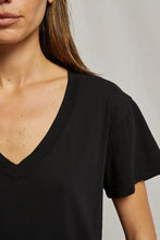 Load image into Gallery viewer, PerfectWhiteTee hendrix
cotton boxy v neck tee