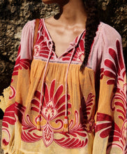 Load image into Gallery viewer, Farm Rio Soft Yellow Arabesc Blouse