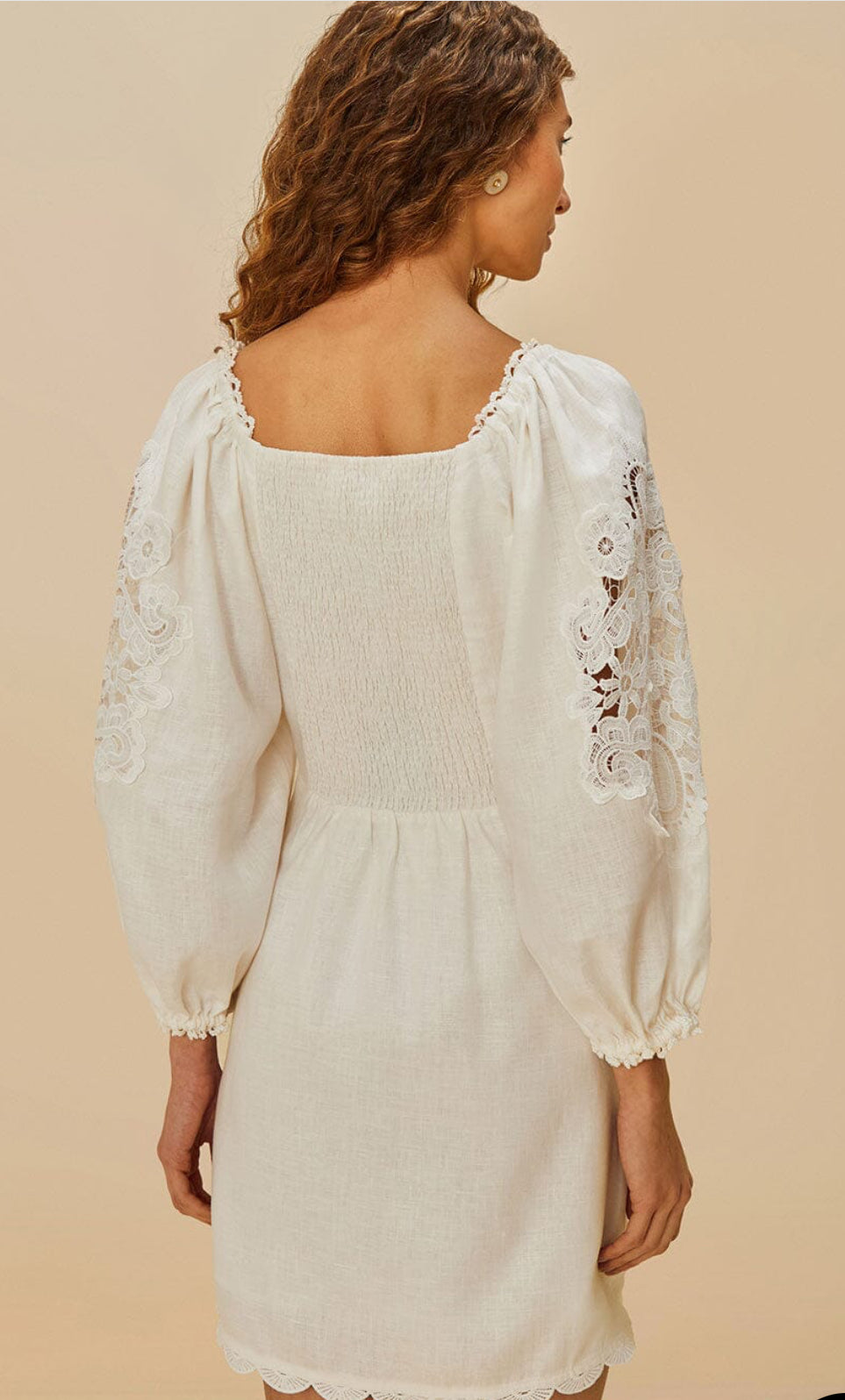Farm Rio Off-White Embroidered Euroflax Premium Linen Mini Dress SPACE by Leslie Beard Farm Rio Off-White Embroidered Euroflax Premium Linen Mini Dress SPACE by Leslie Beard