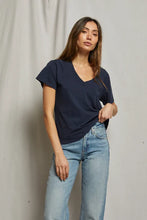 Load image into Gallery viewer, PerfectWhiteTee hendrix
cotton boxy v neck tee