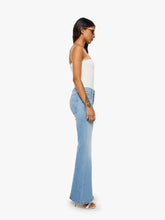 Load image into Gallery viewer, MOTHER Denim PETITES The Lil Doozy