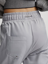Load image into Gallery viewer, Varley Eastwood Cargo Pant