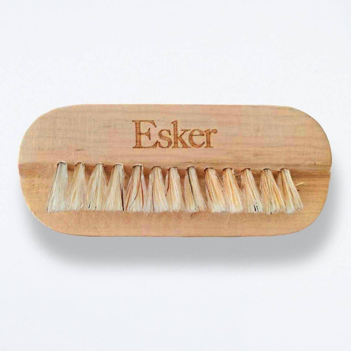 Esker - Nail Brush