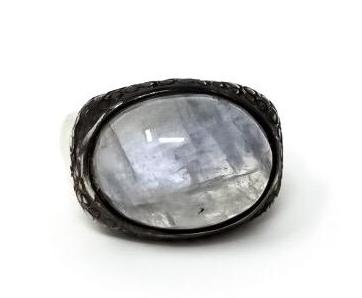 women's silver ring with rainbow moonstone