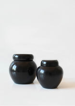 Load image into Gallery viewer, Large Soapstone Pot
