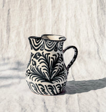 Load image into Gallery viewer, Pomelo Casa Small Pitcher Black