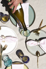 Load image into Gallery viewer, Atelier Saucier Blush Linen Napkin Set